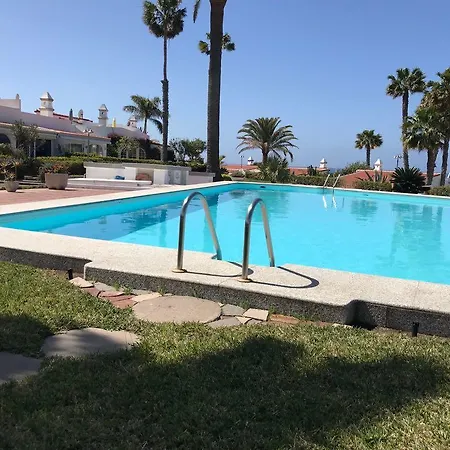 Parque Montecarlo Luxury Apartment